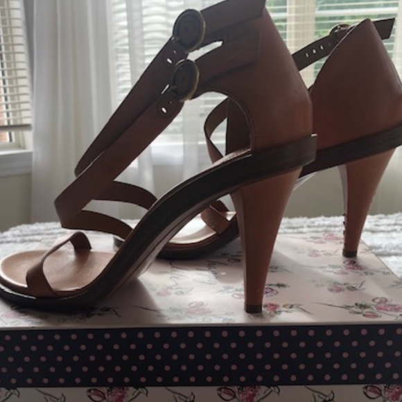 CHLOE BEIGE SHOE - Picture 5 of 15